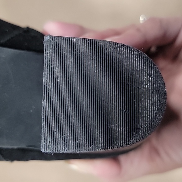 Gianni Bini Black Suede Booties.  NWOT, Size 8 - Picture 7 of 10